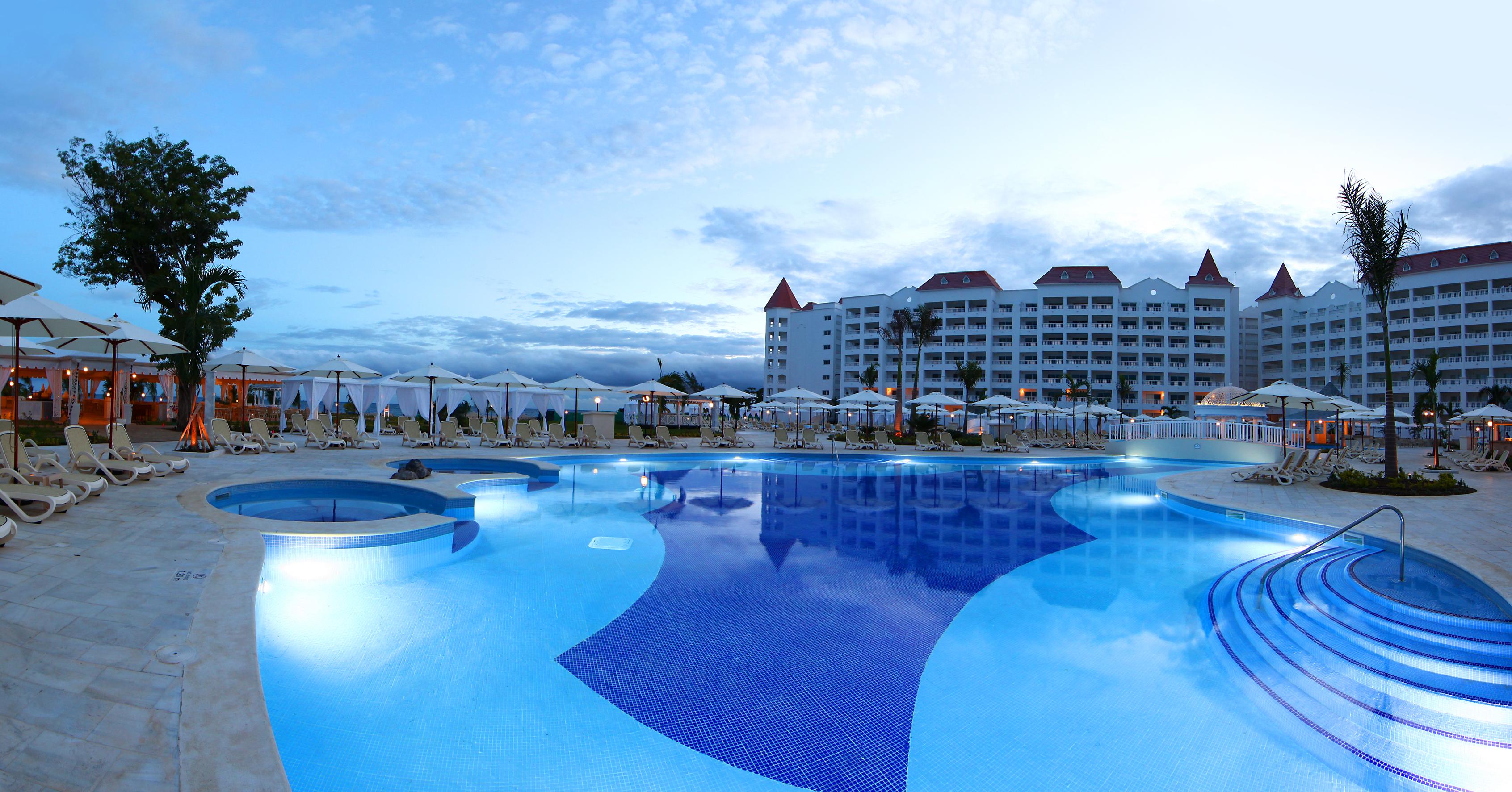 Bahia Principe Luxury Runaway Bay (Adults Only) المظهر الخارجي الصورة