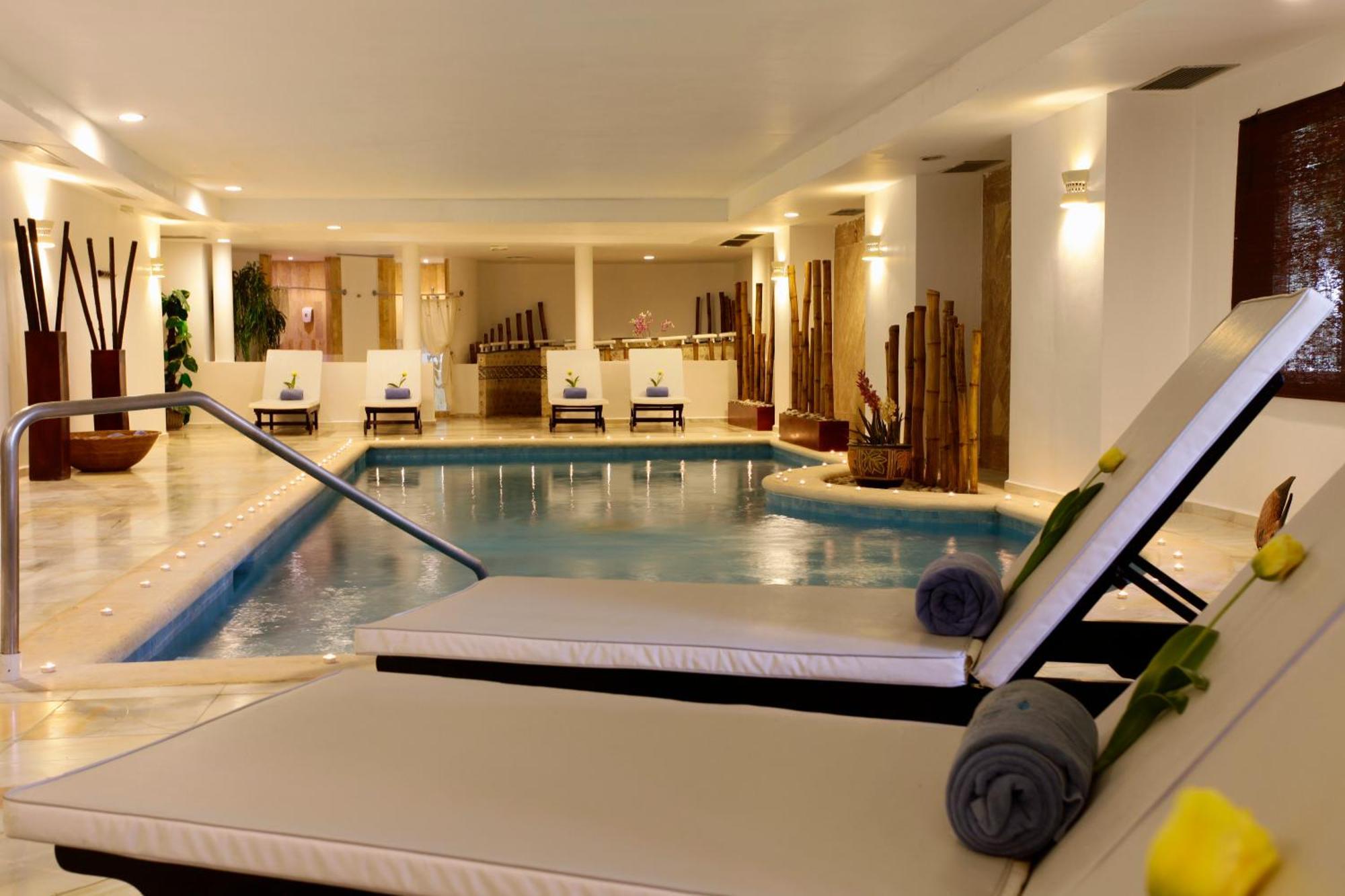 Bahia Principe Luxury Runaway Bay (Adults Only) المظهر الخارجي الصورة